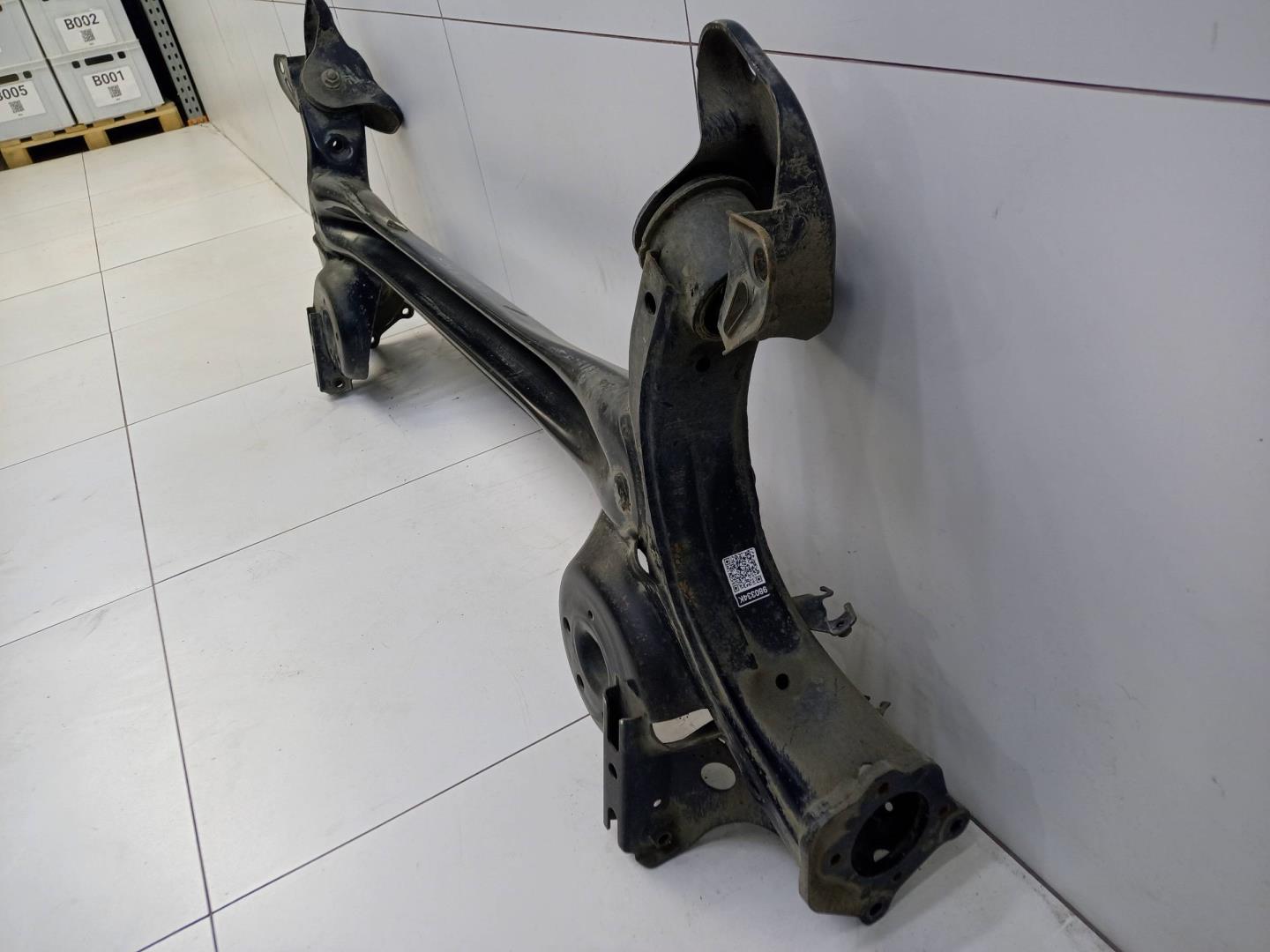 Балка задняя