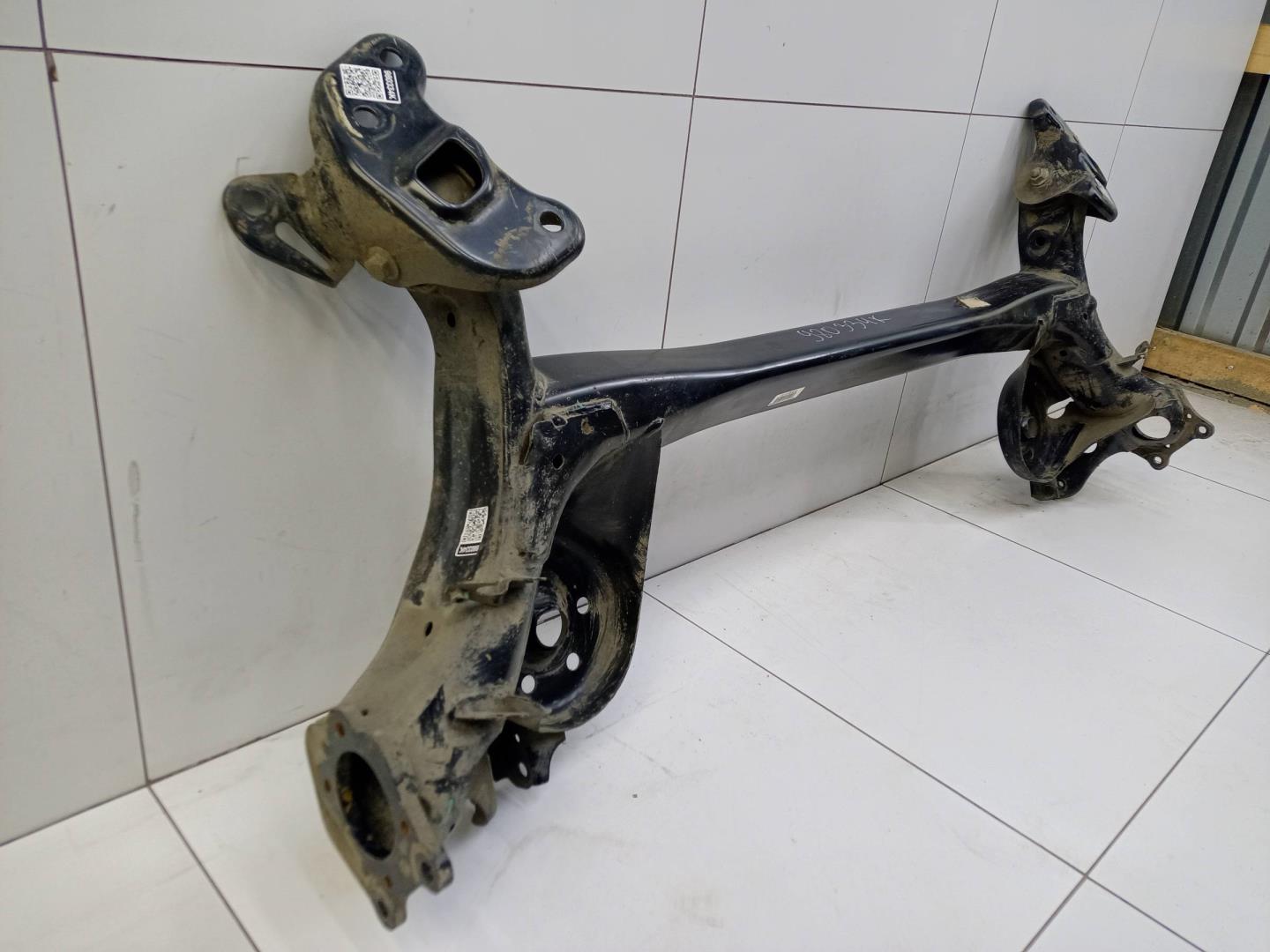 Балка задняя