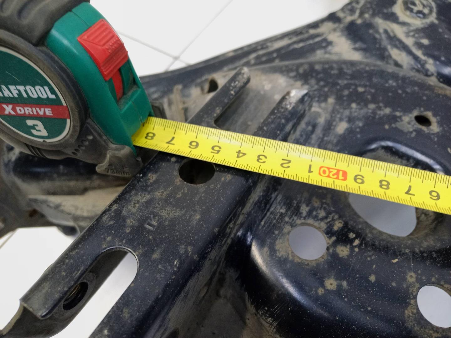 Балка задняя