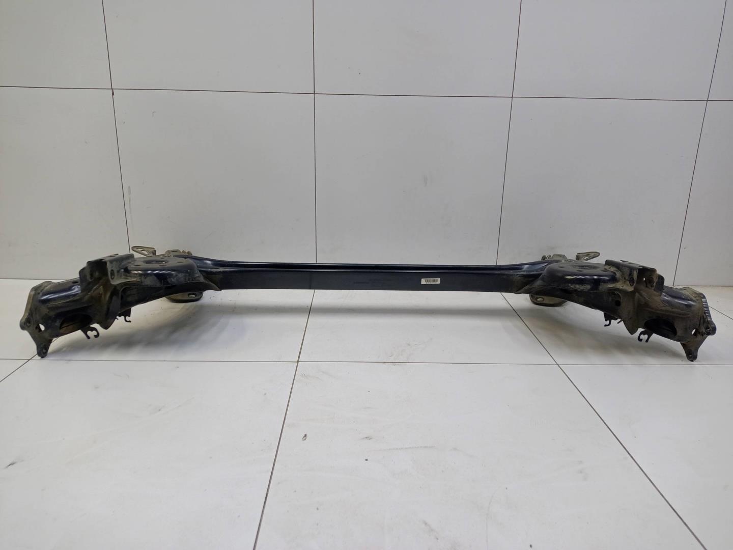 Балка задняя