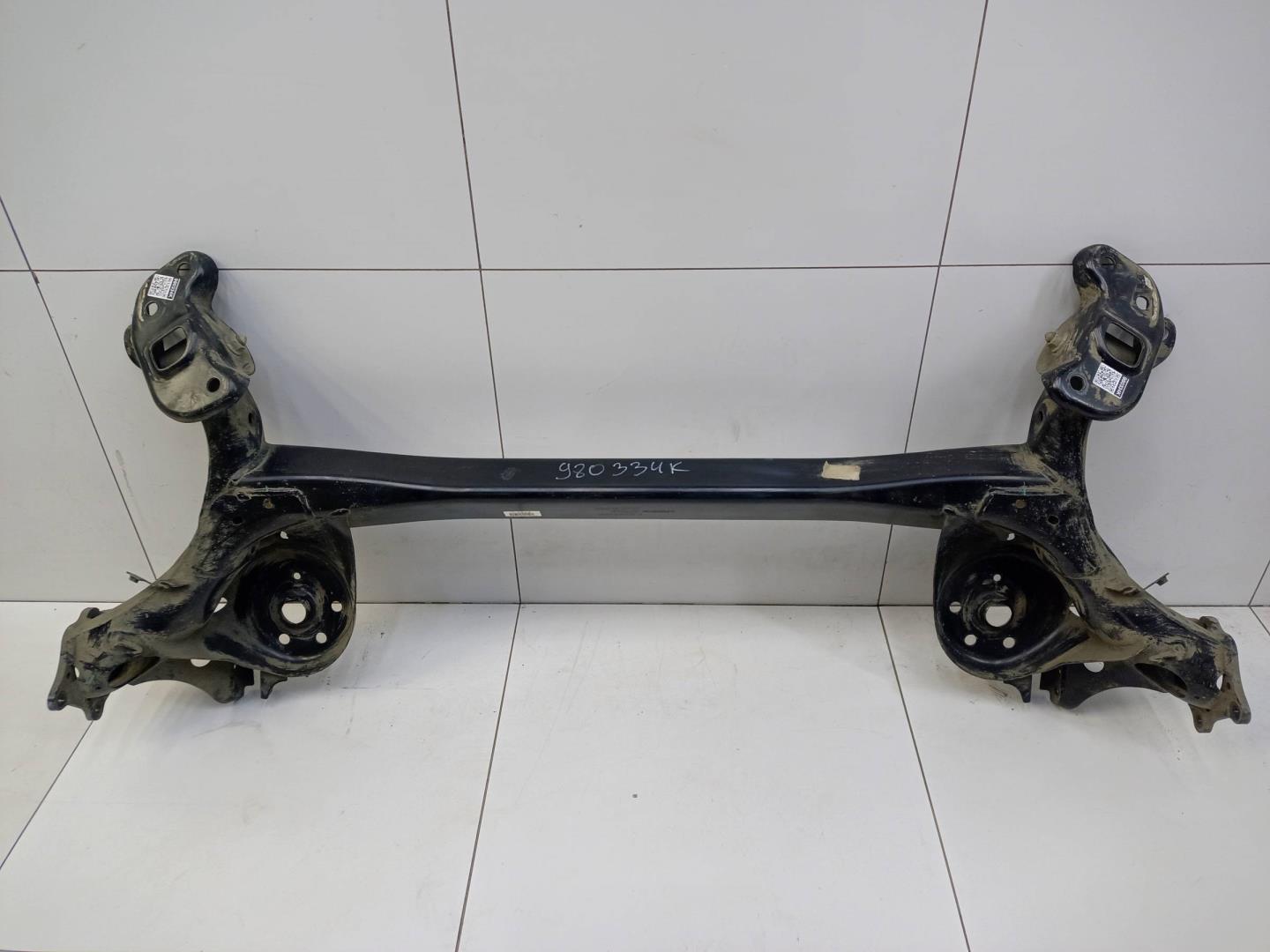 Балка задняя