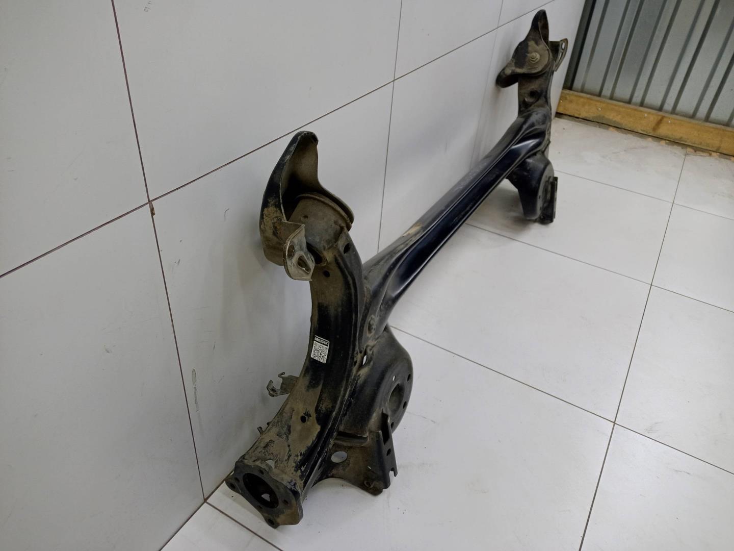 Балка задняя