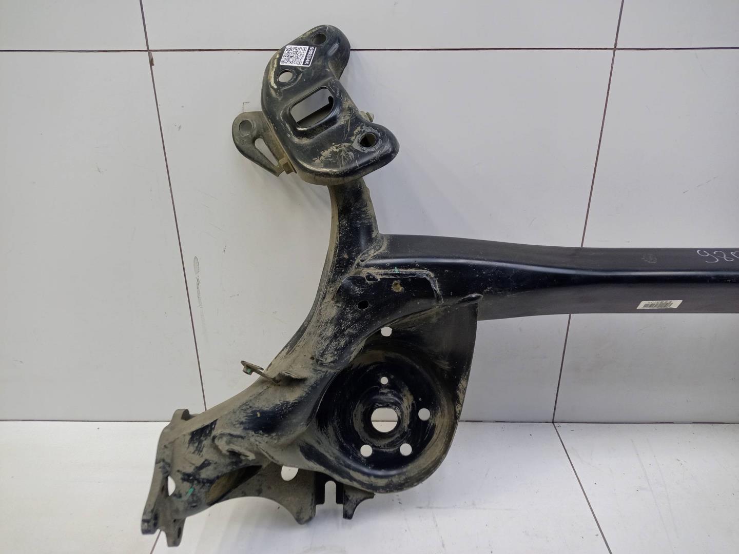 Балка задняя