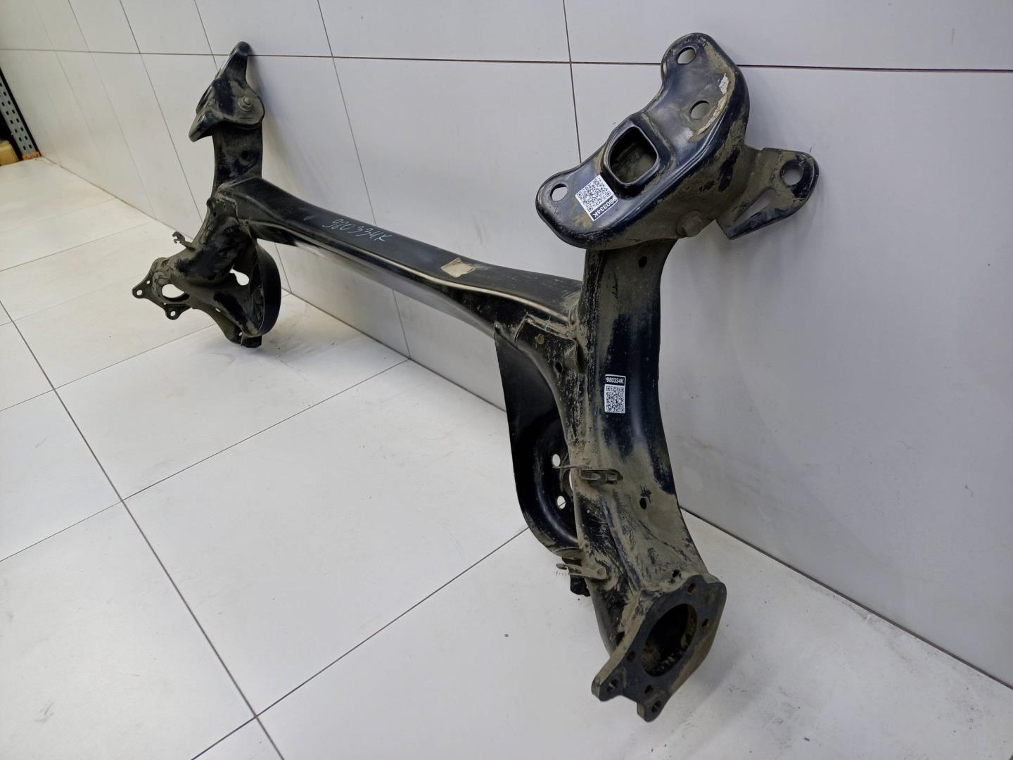 Балка задняя