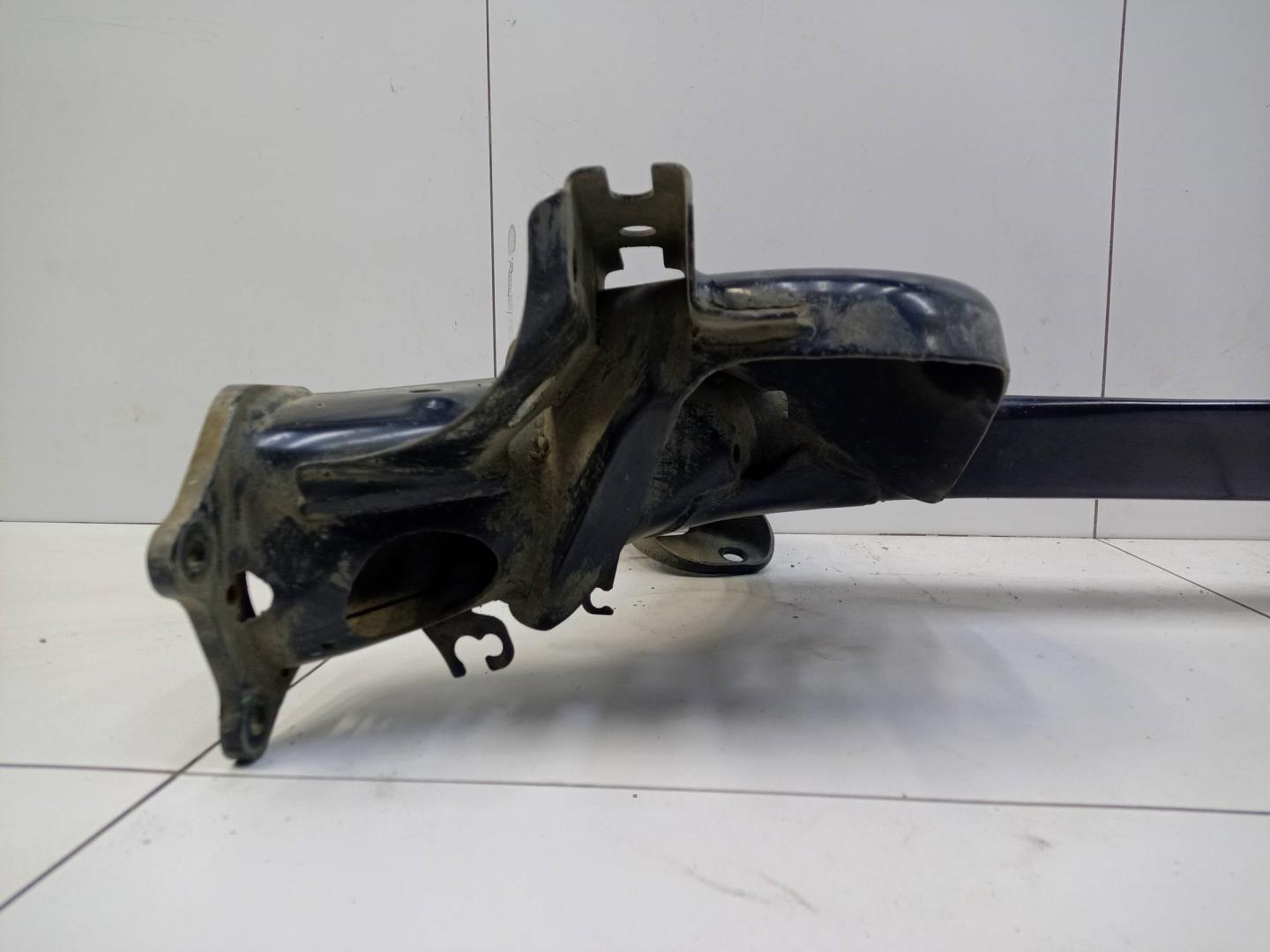 Балка задняя