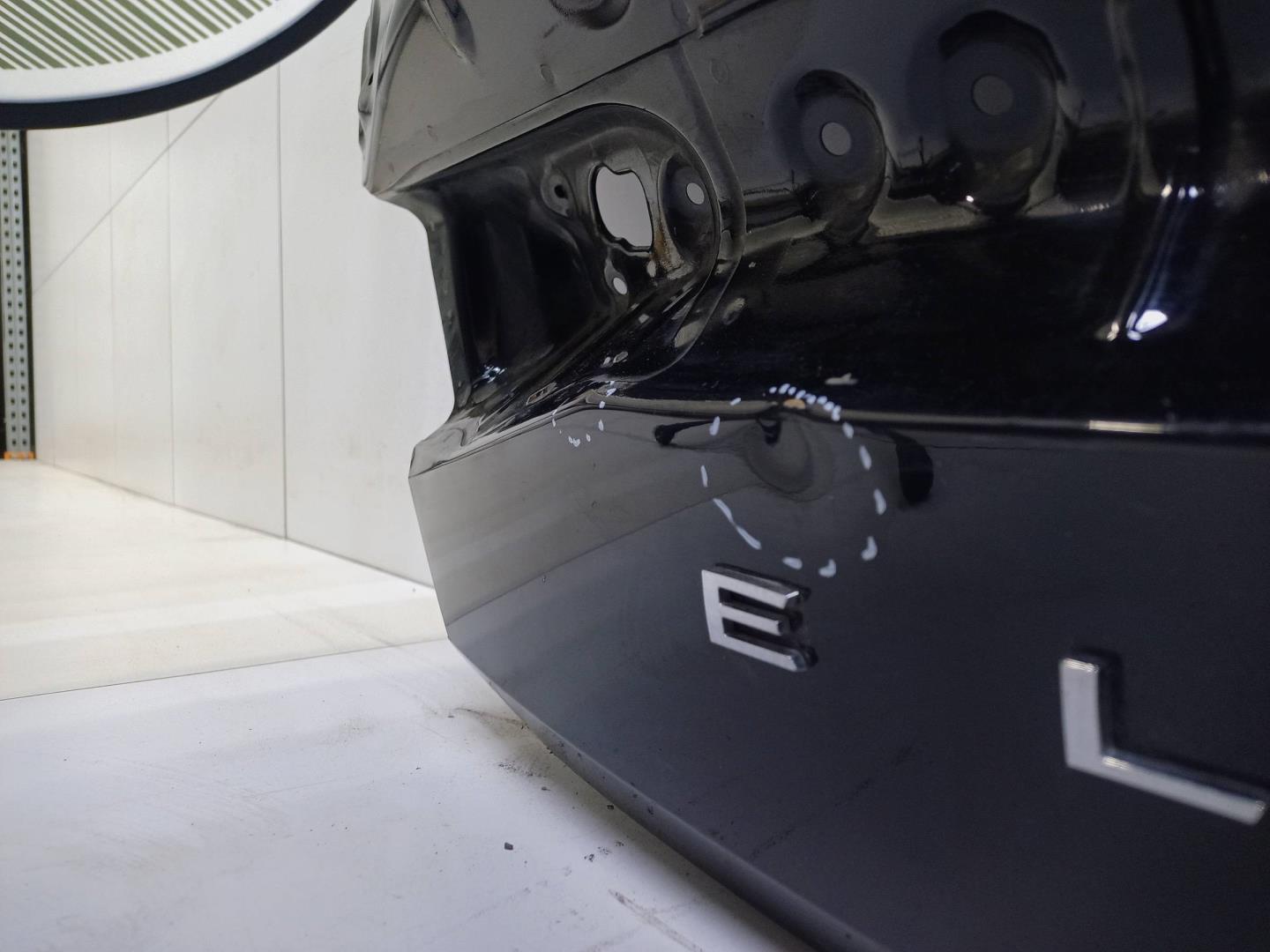 Крышка багажника