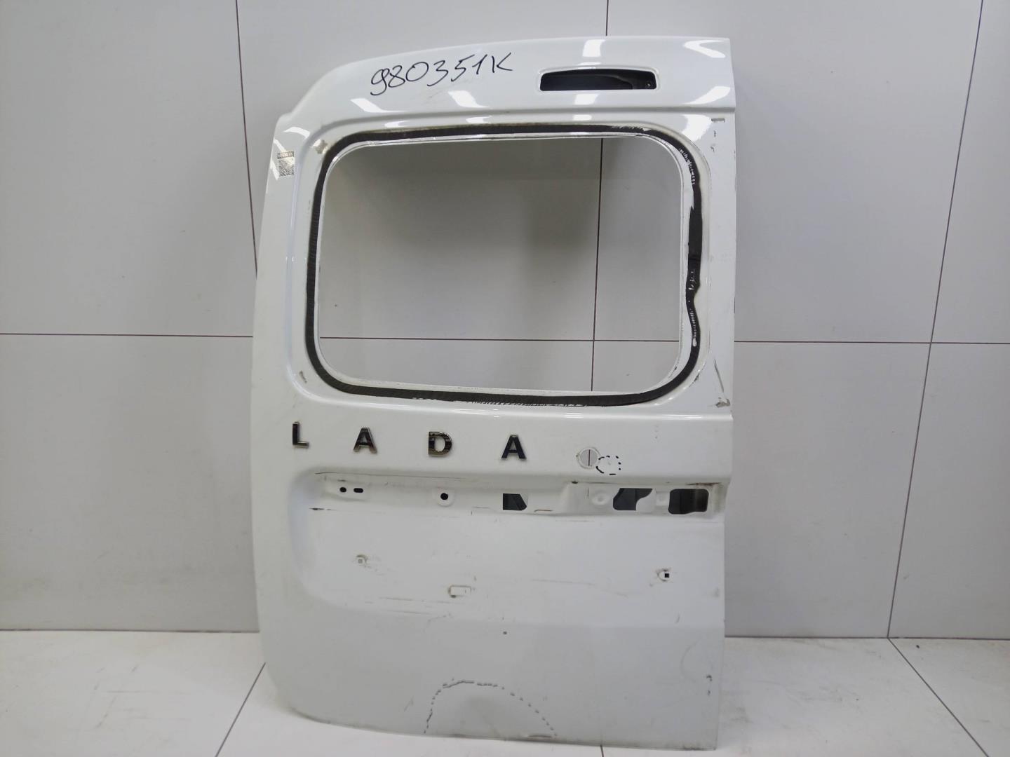 Дверь задняя левая