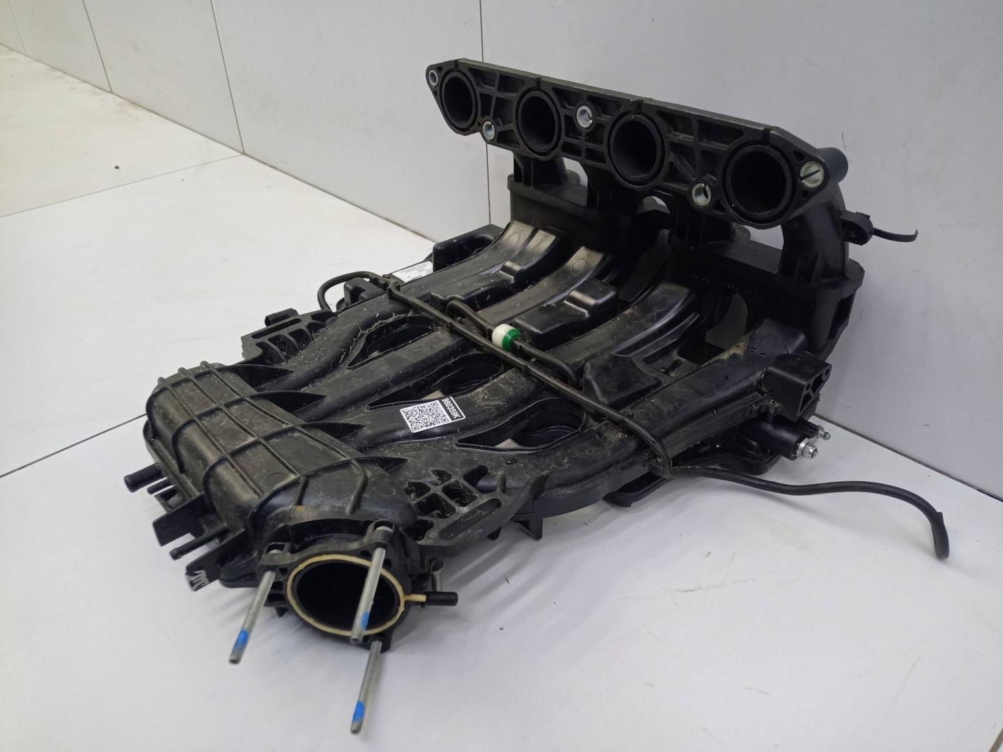 Коллектор впускной