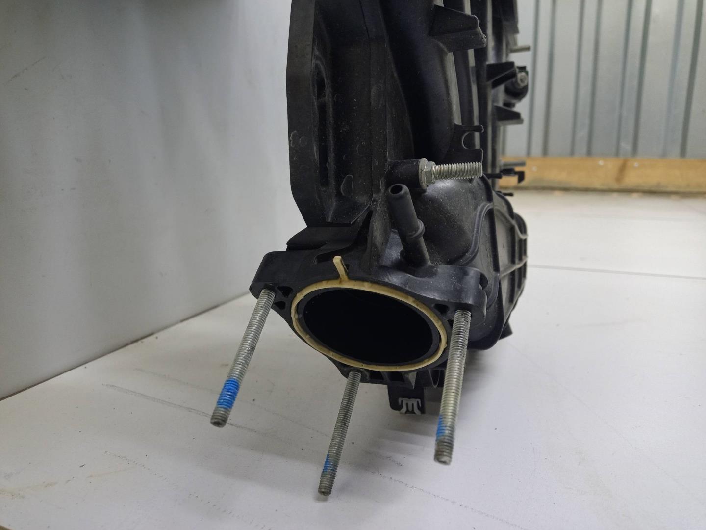 Коллектор впускной