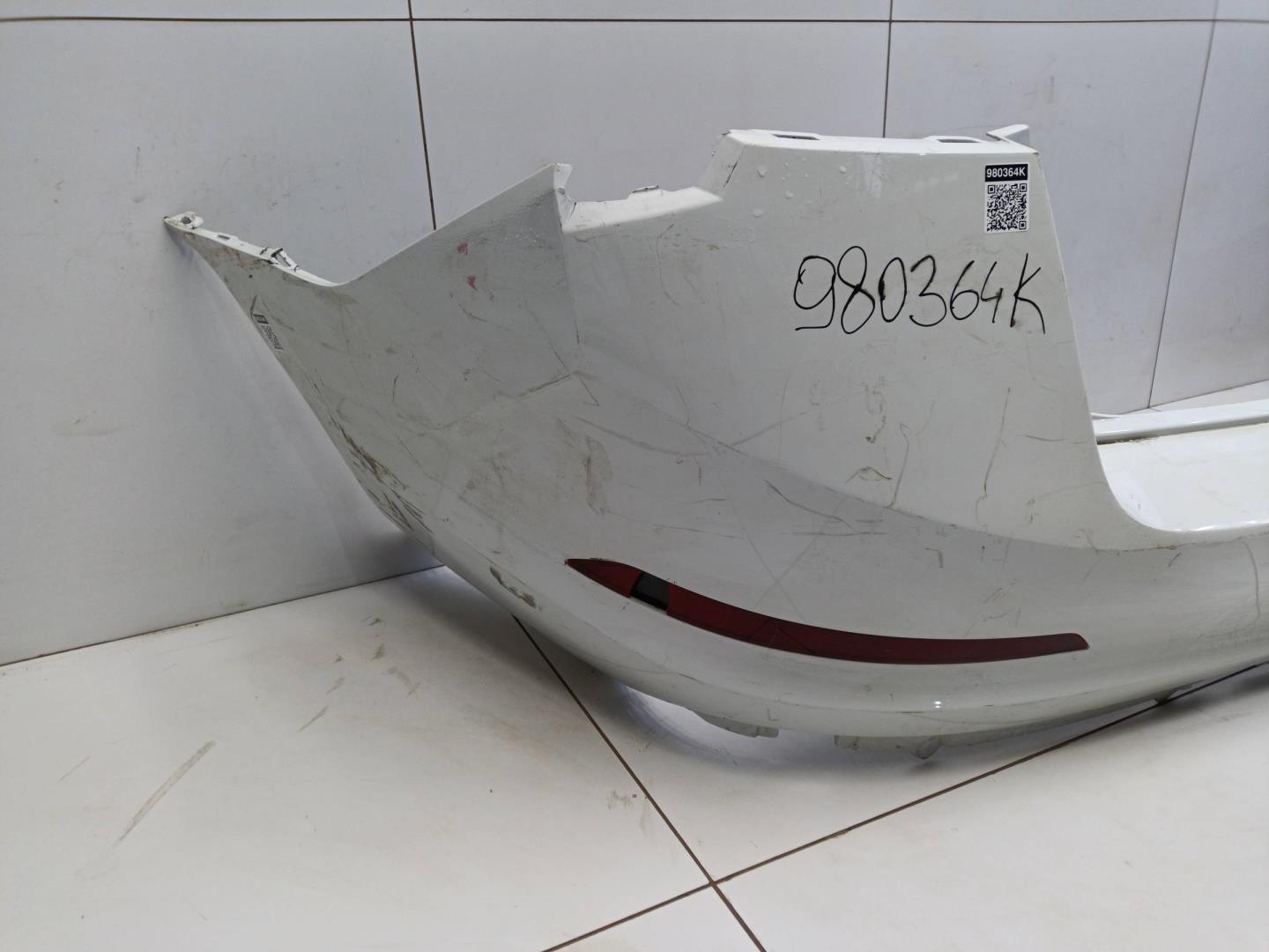 Бампер задний