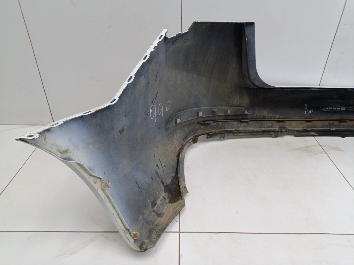 Бампер задний