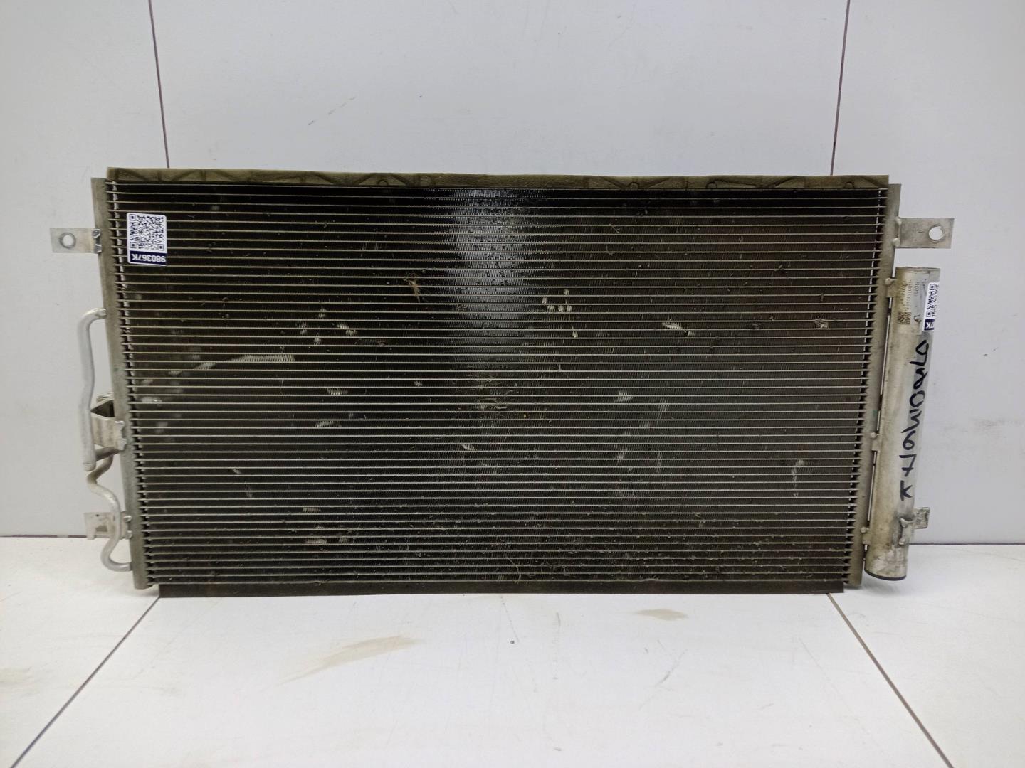 Радиатор кондиционера / конденсер