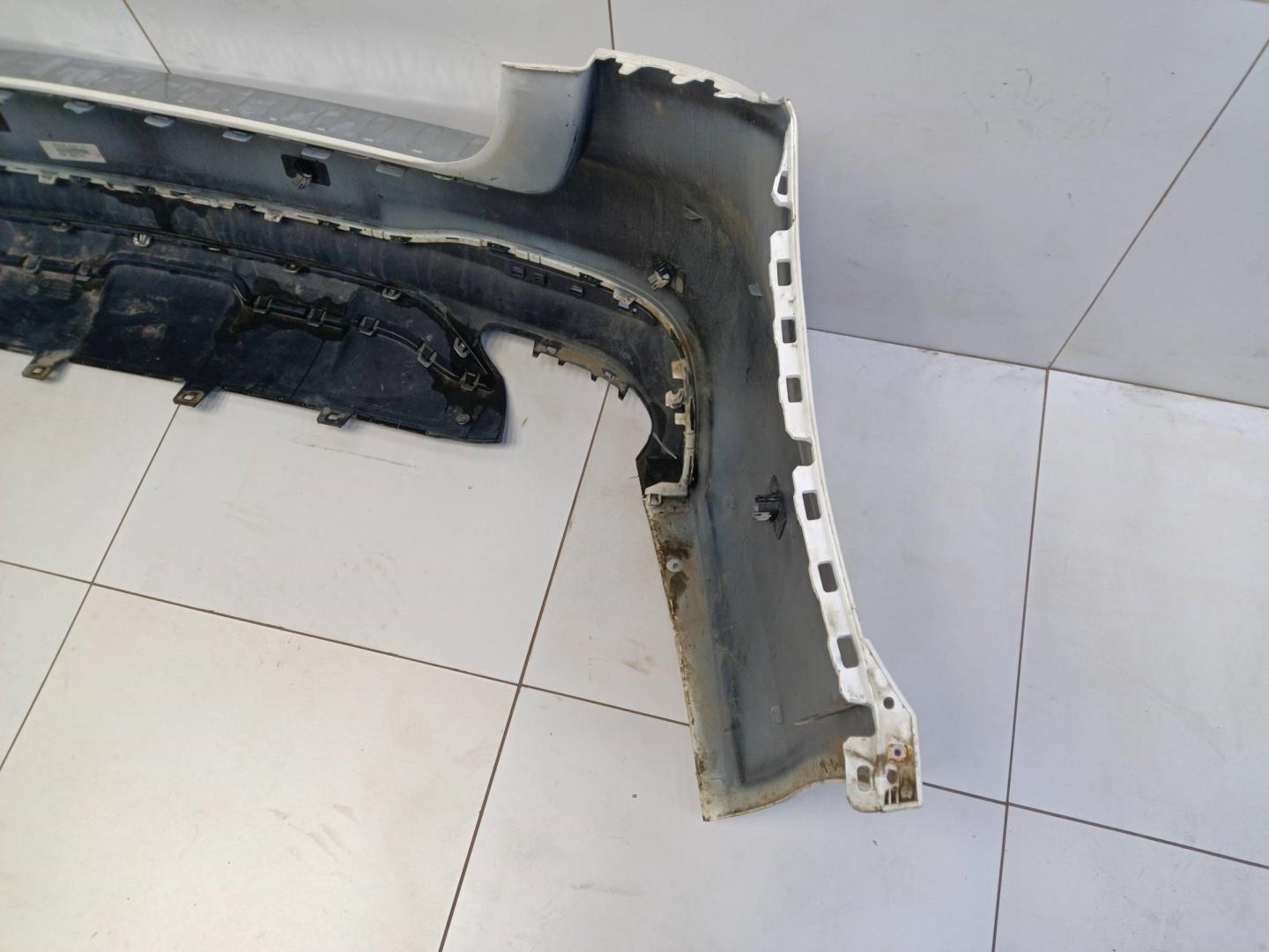 Бампер задний