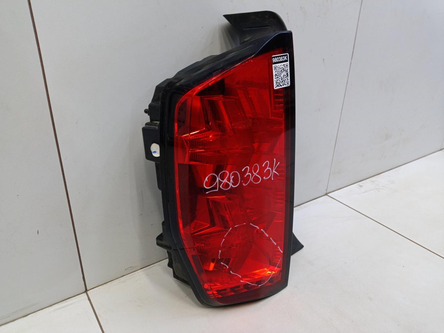 Фонарь задний левый