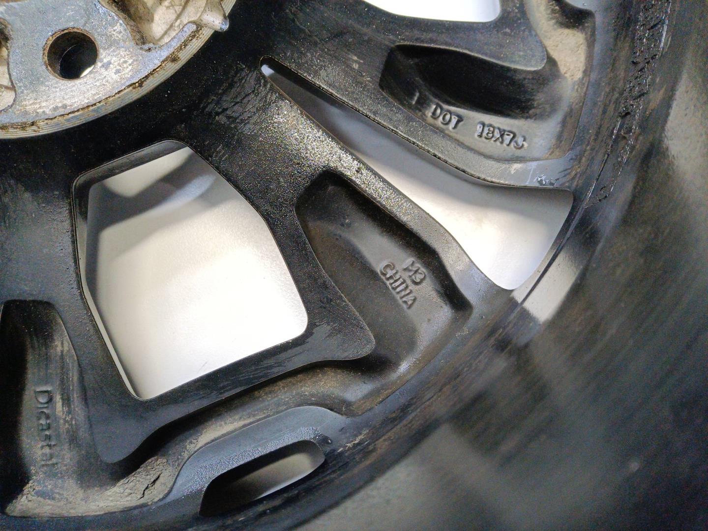 Диск колесный литой легкий сплав