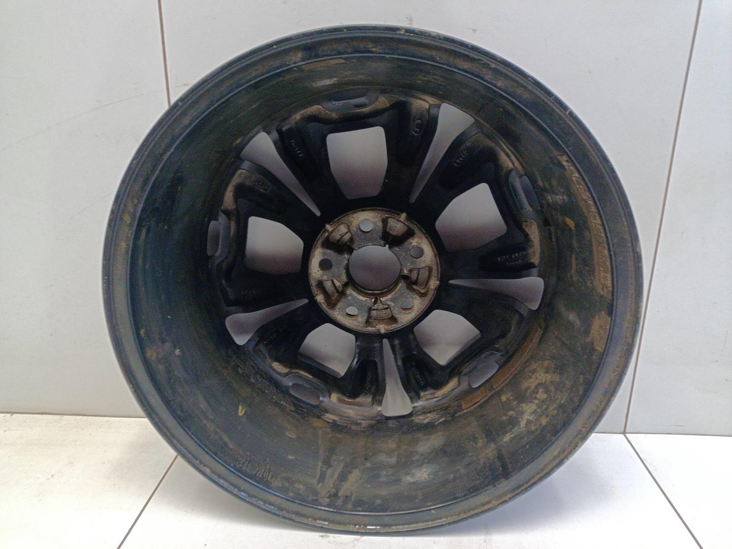 Диск колесный литой легкий сплав