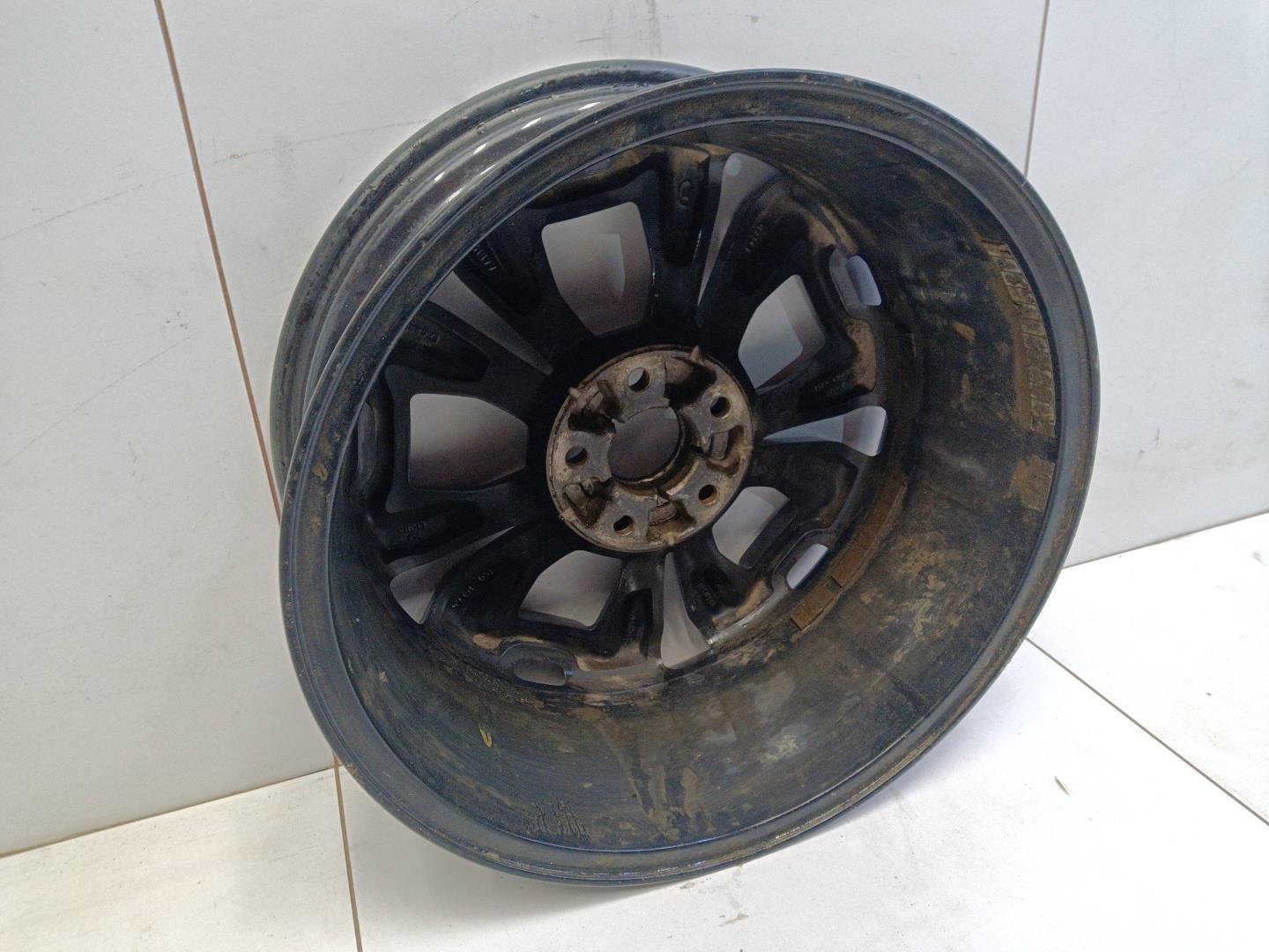 Диск колесный литой легкий сплав