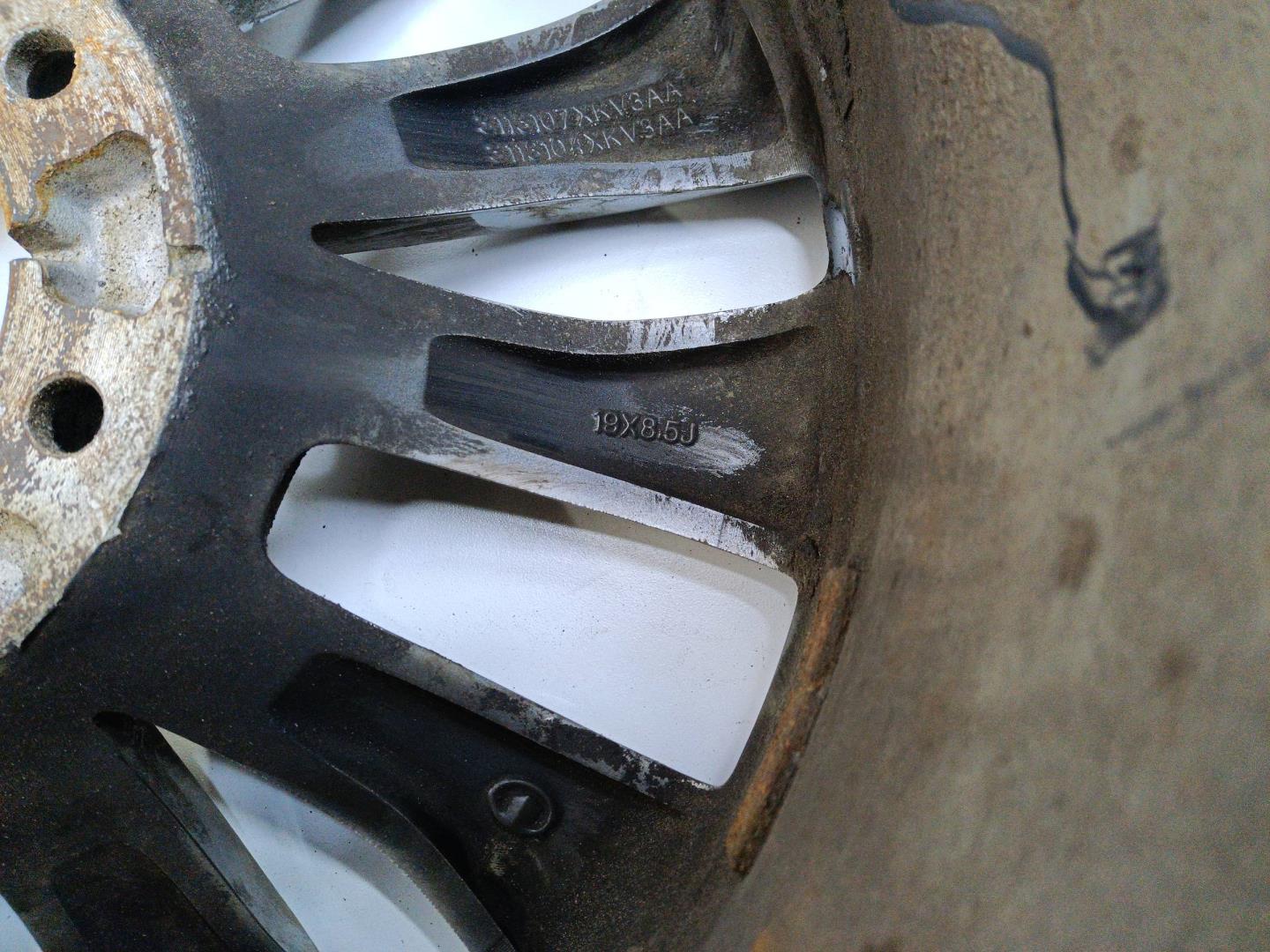 Диск колесный литой легкий сплав