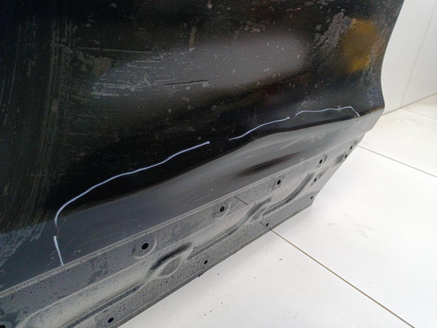 Дверь задняя правая