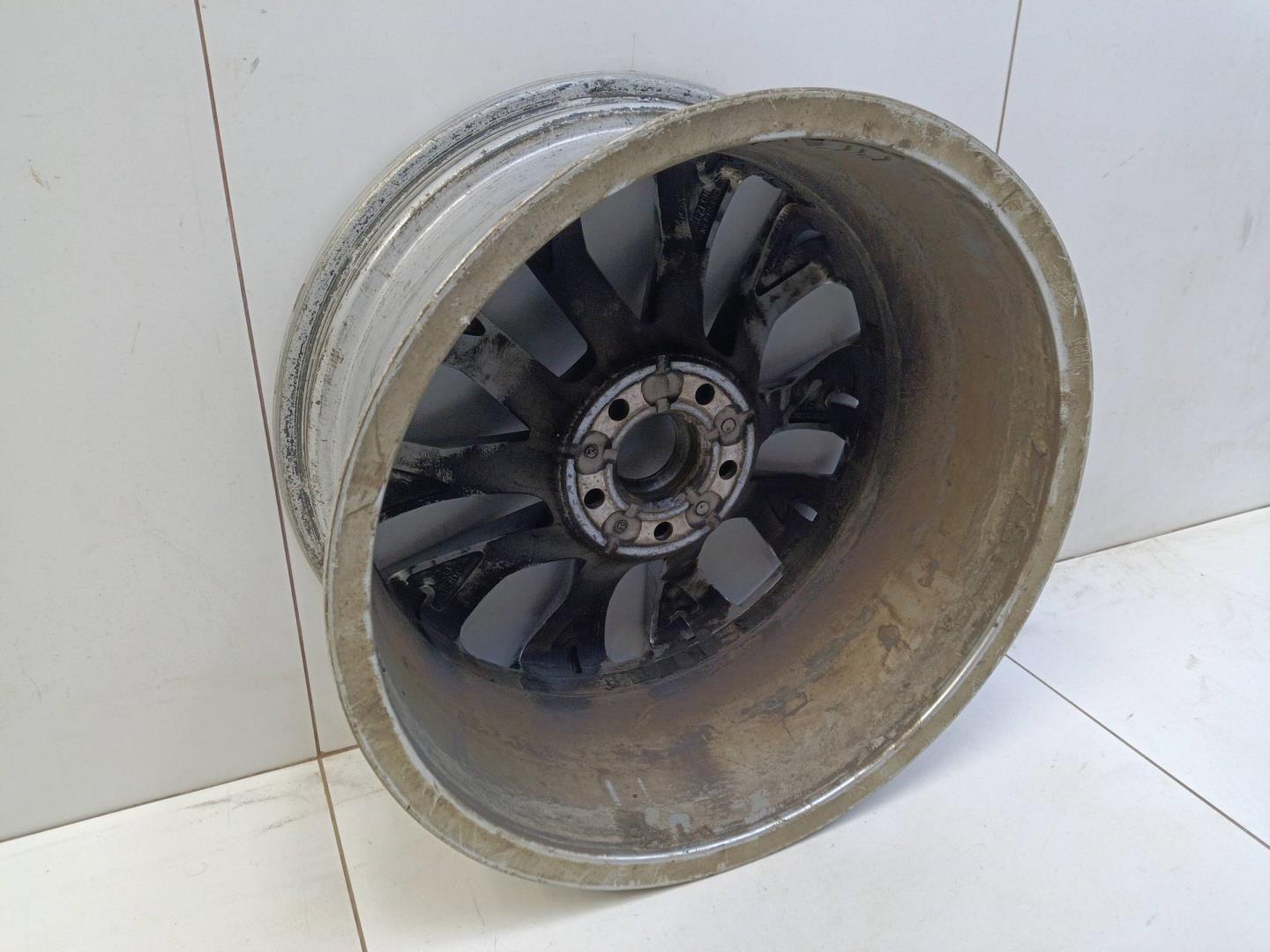 Диск колесный литой легкий сплав