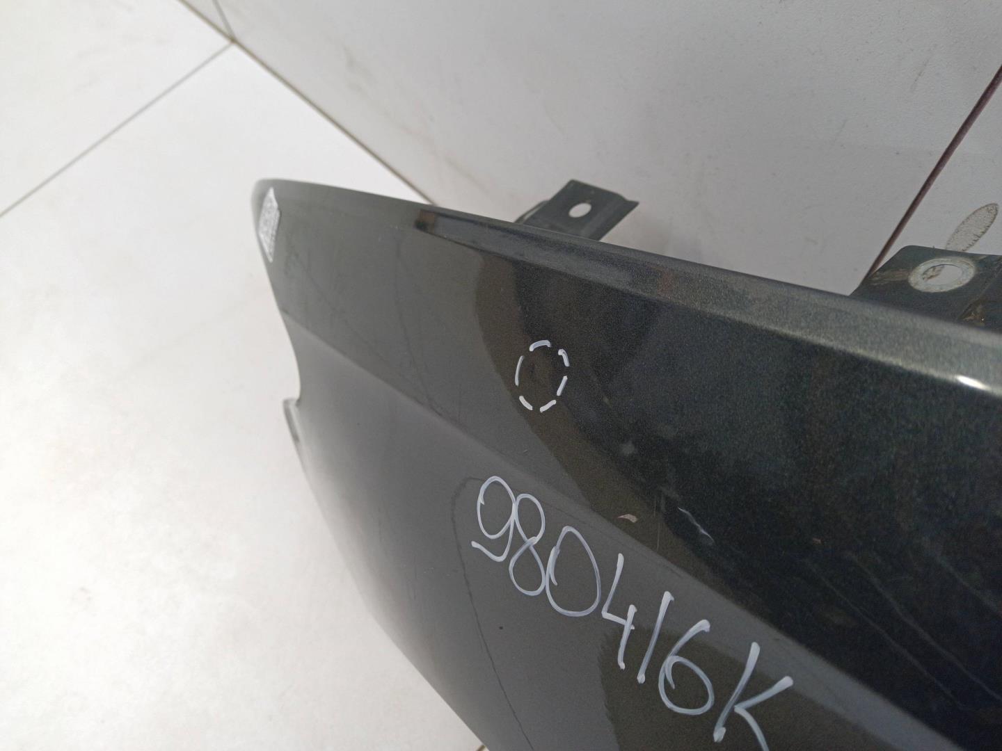 Крыло переднее левое