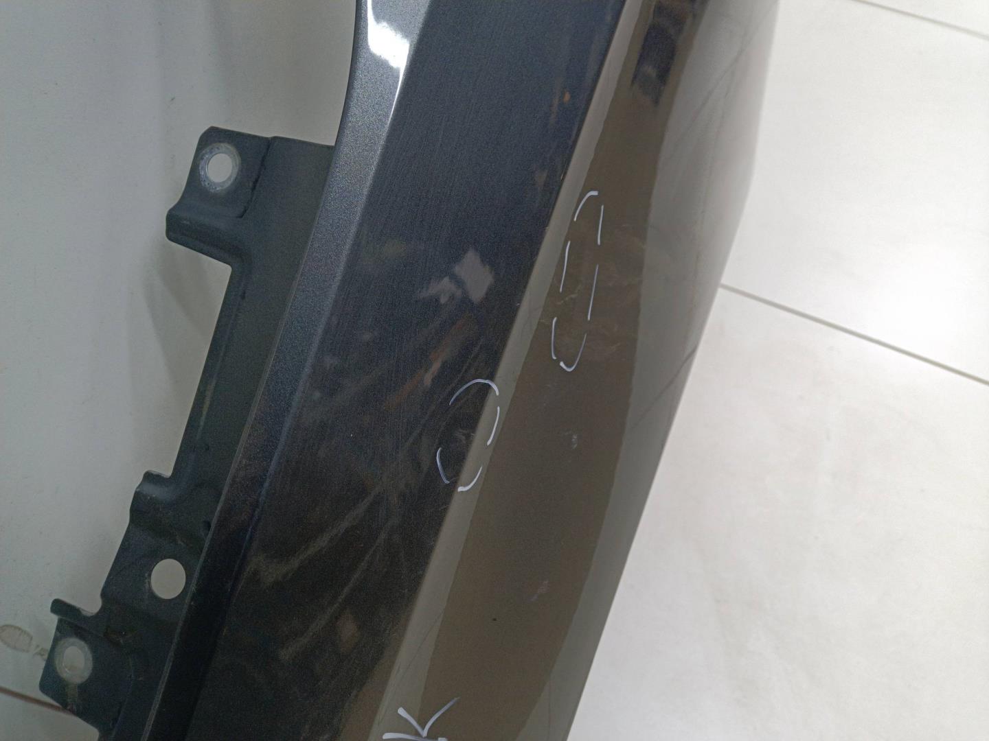 Крыло переднее левое