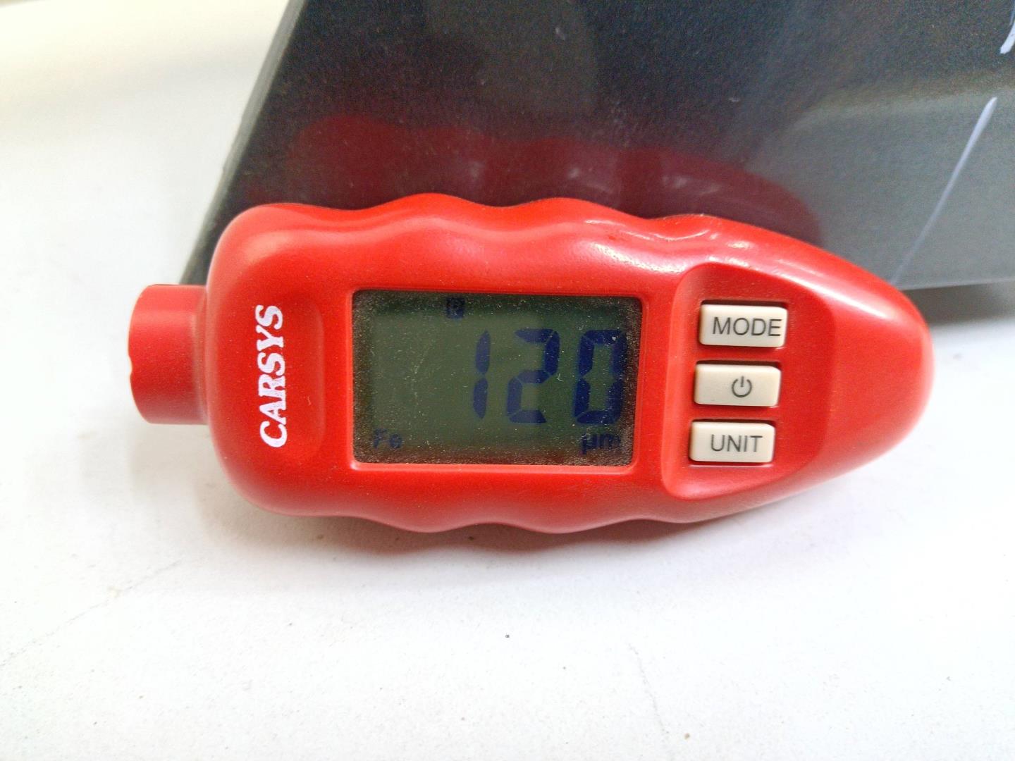 Крыло переднее левое