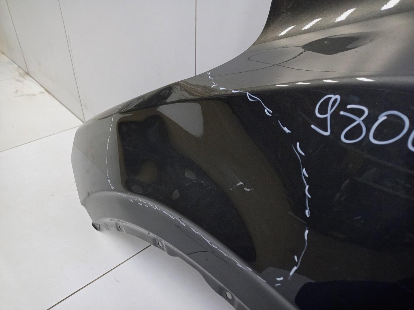 Крыло переднее левое