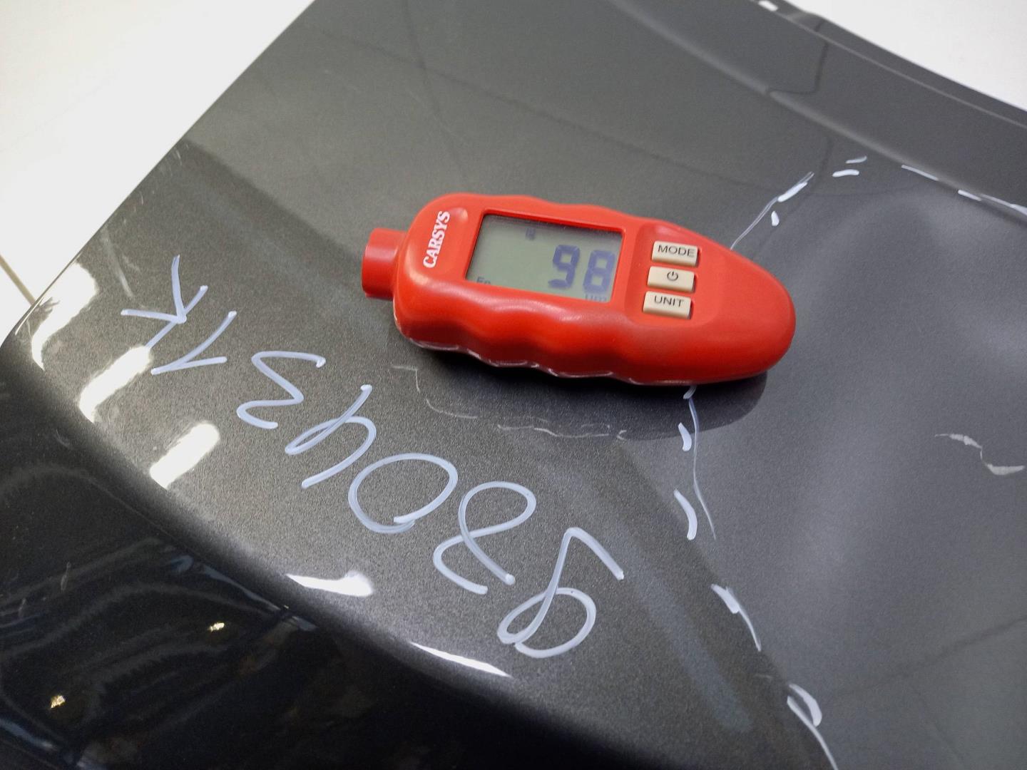 Крыло переднее левое