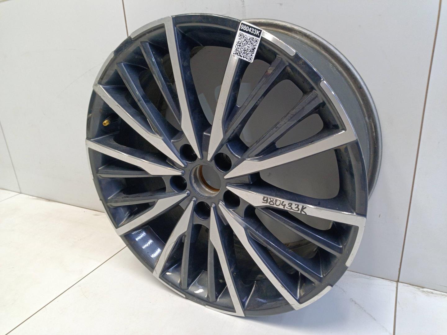 Диск колесный литой легкий сплав