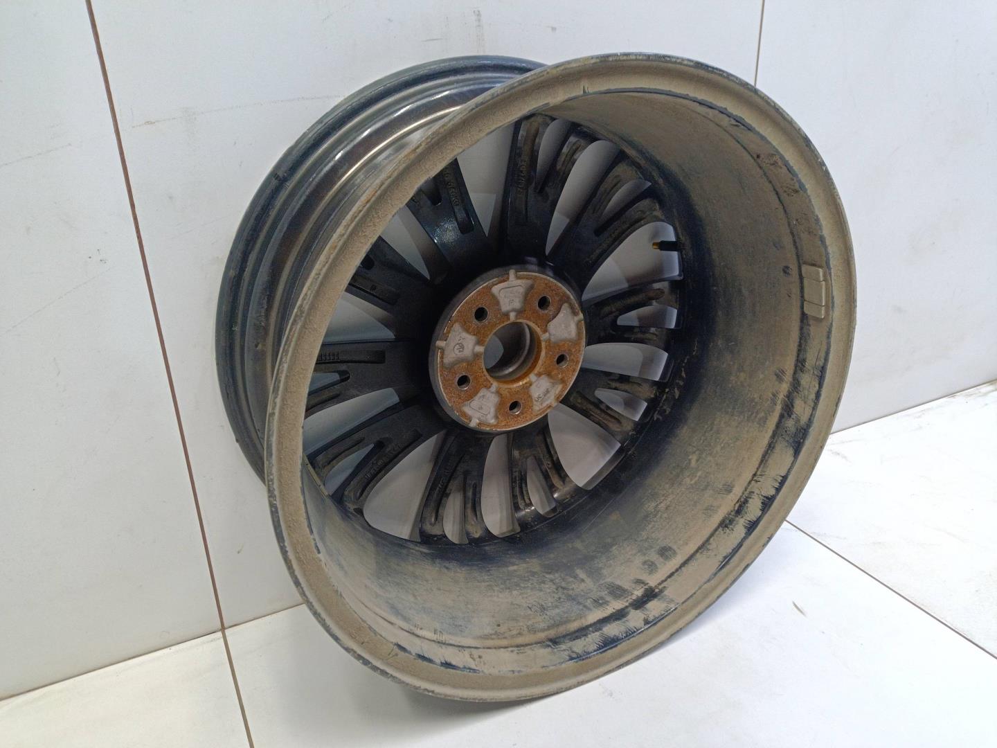 Диск колесный литой легкий сплав