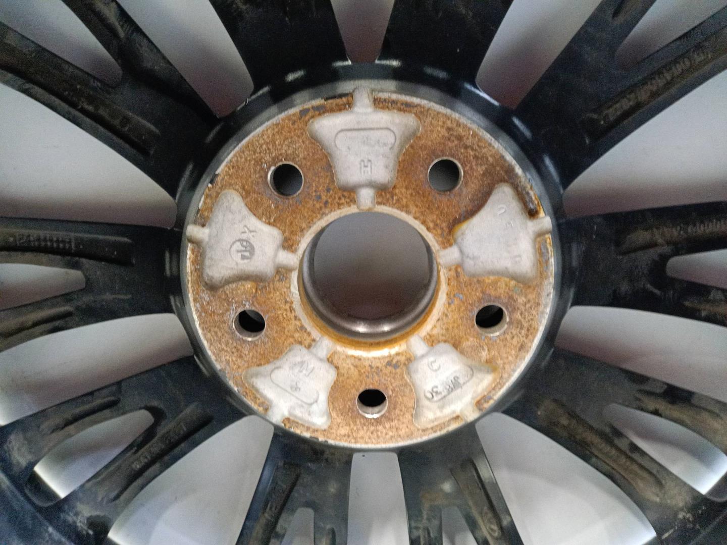 Диск колесный литой легкий сплав