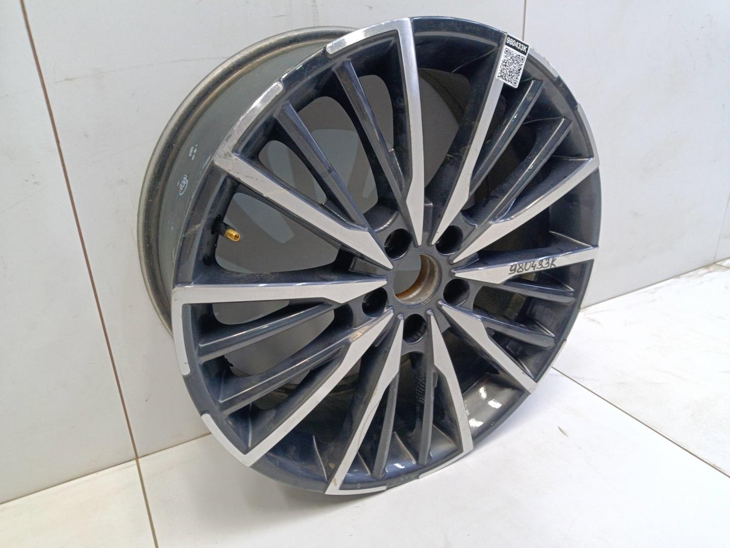 Диск колесный литой легкий сплав