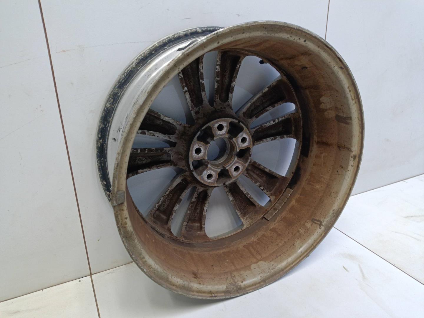 Диск колесный литой легкий сплав