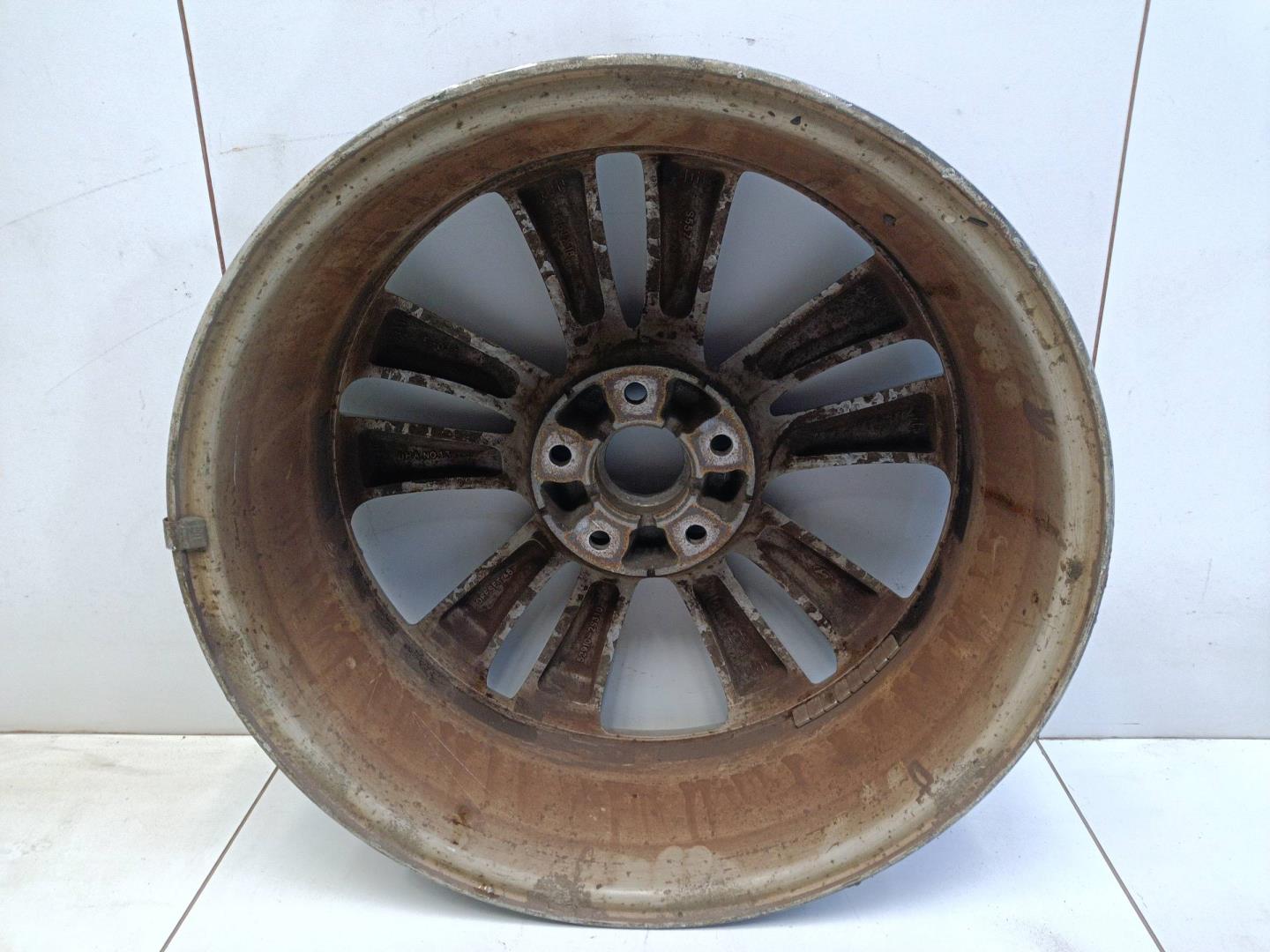 Диск колесный литой легкий сплав