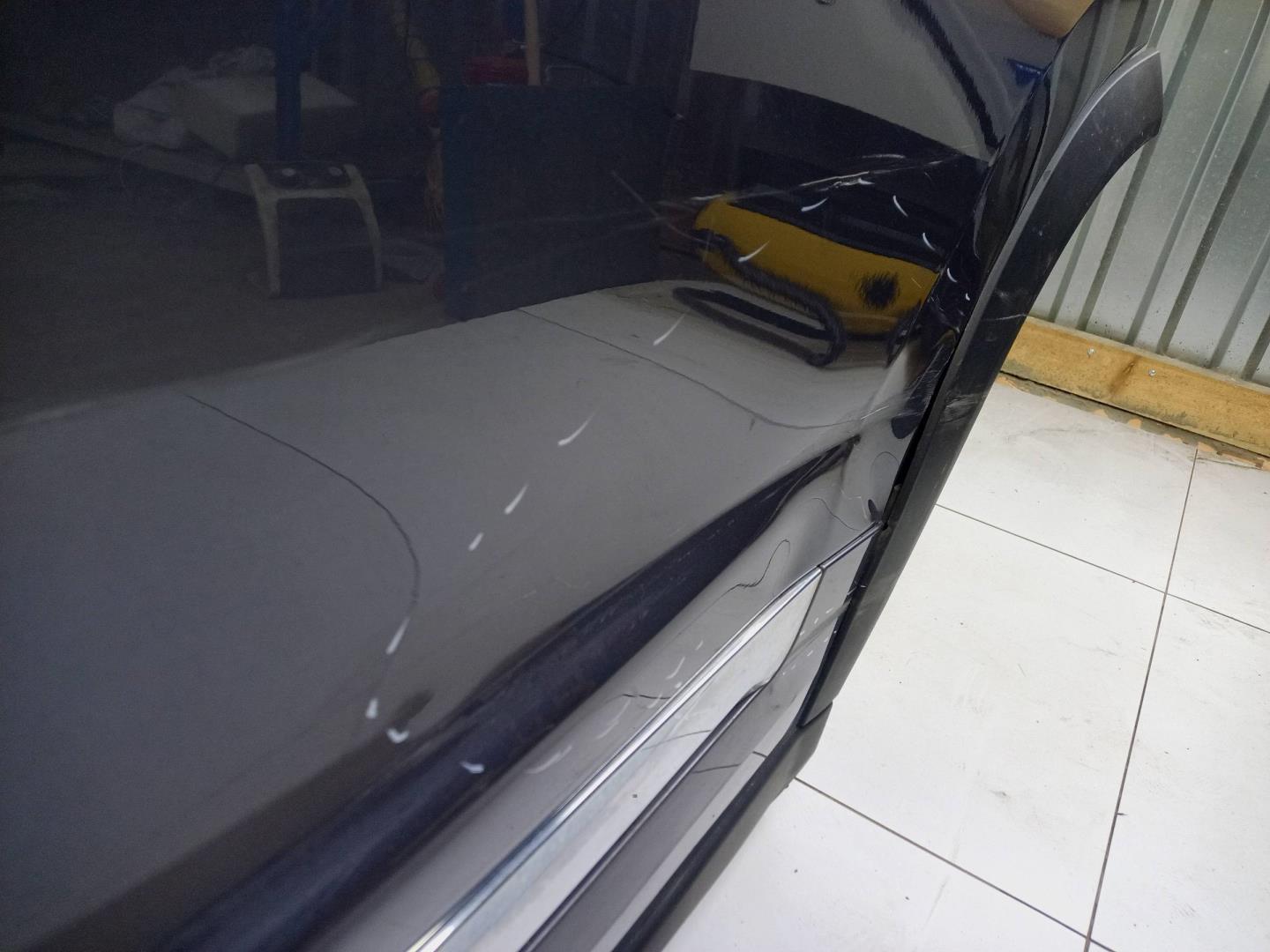 Дверь задняя левая