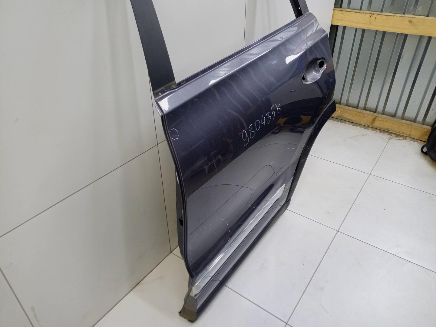 Дверь задняя левая