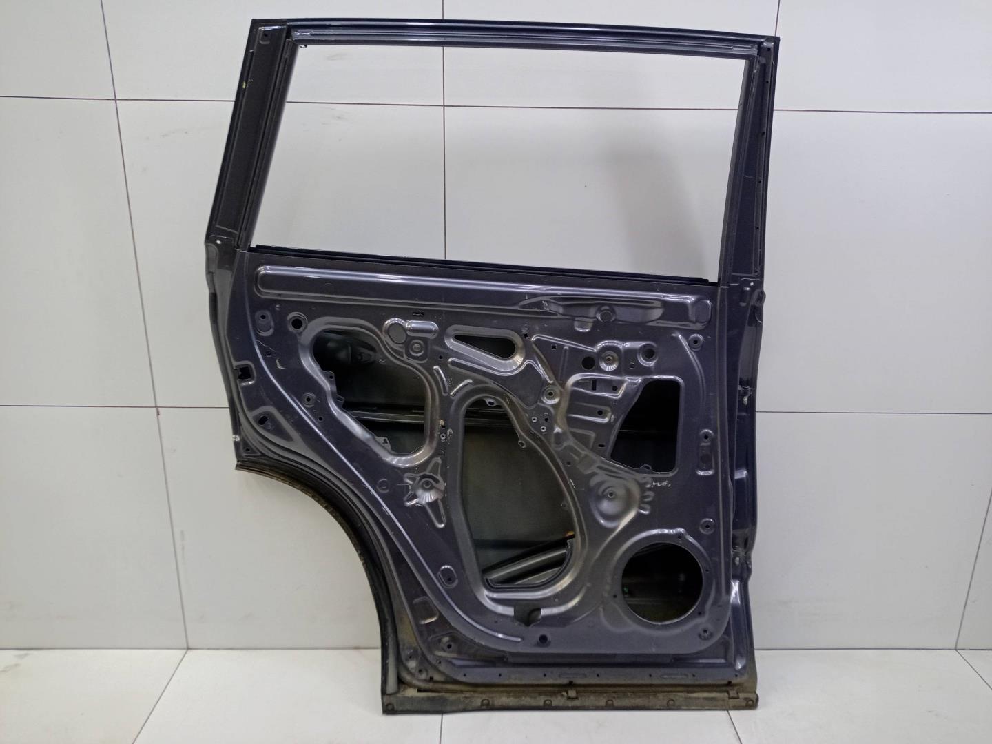 Дверь задняя левая