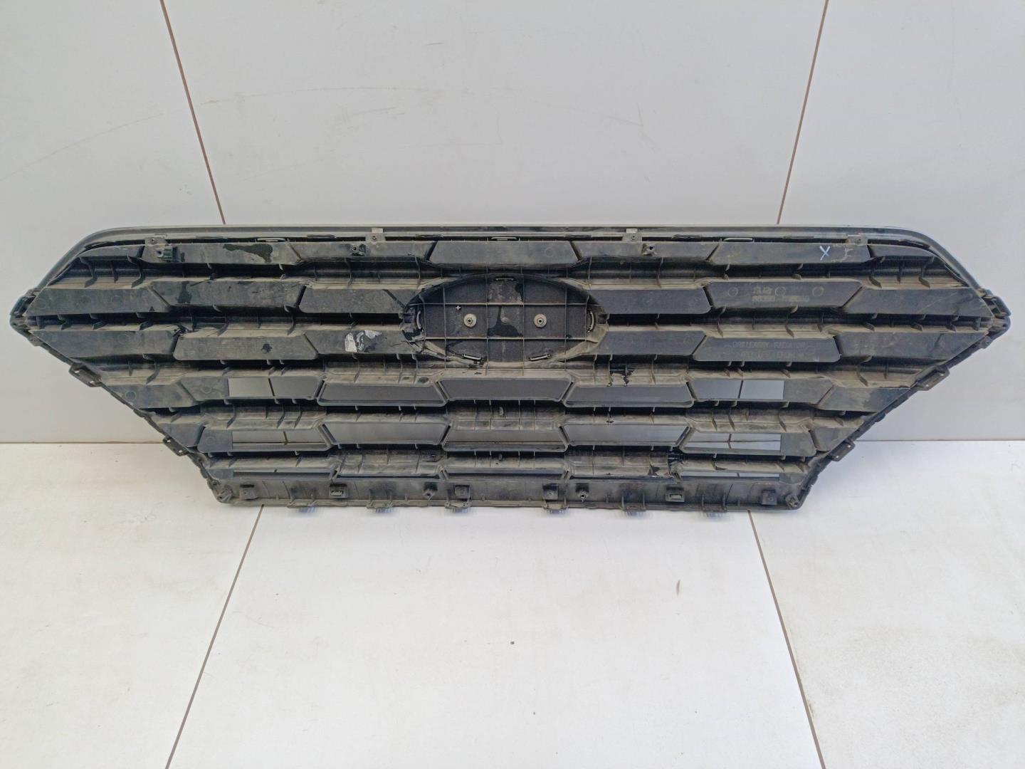 Решетка радиатора