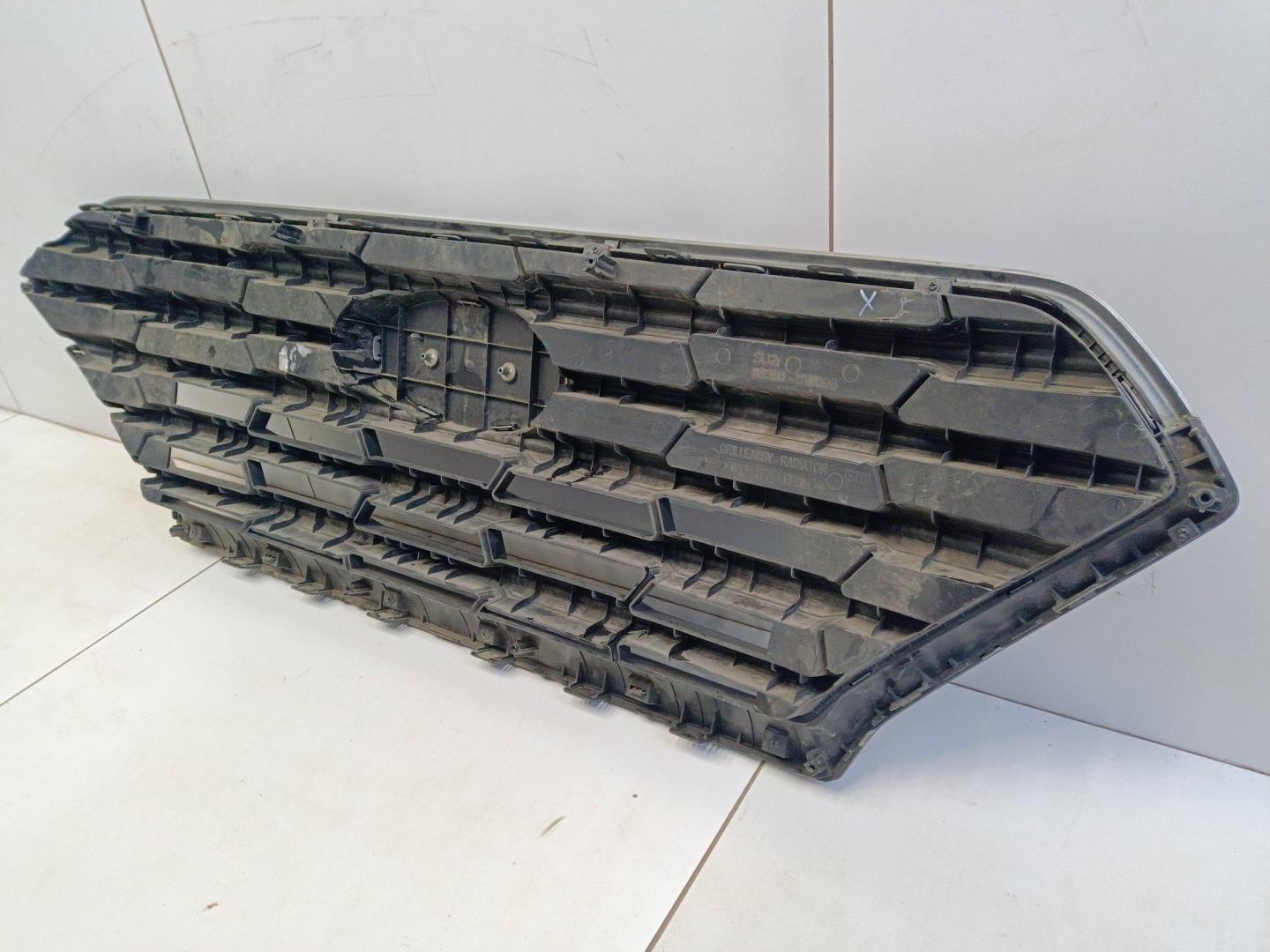 Решетка радиатора