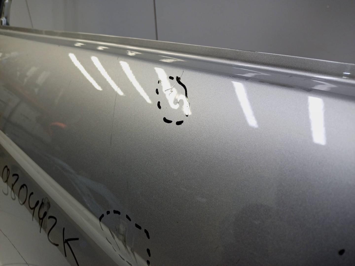 Дверь задняя правая