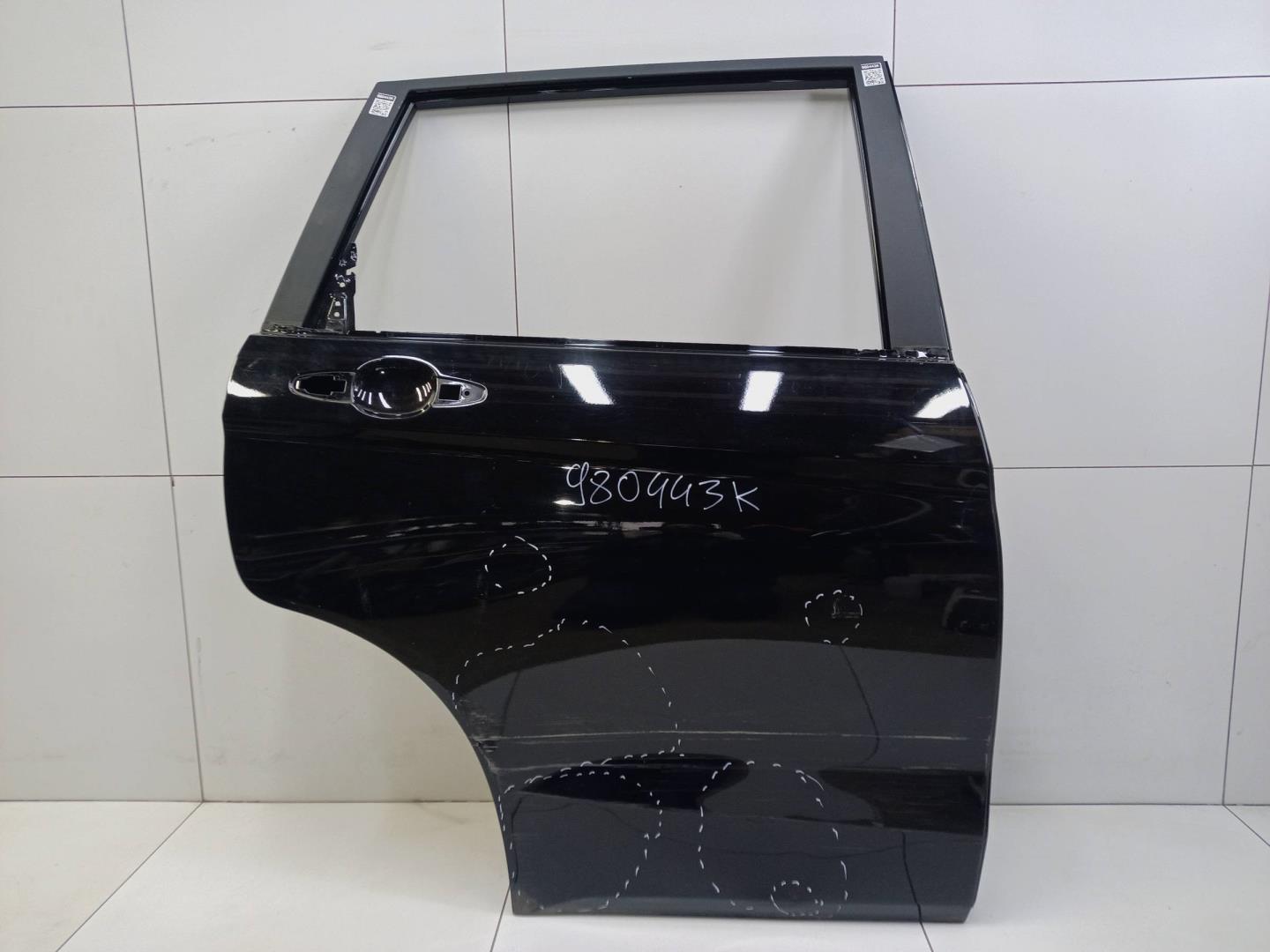 Дверь задняя правая