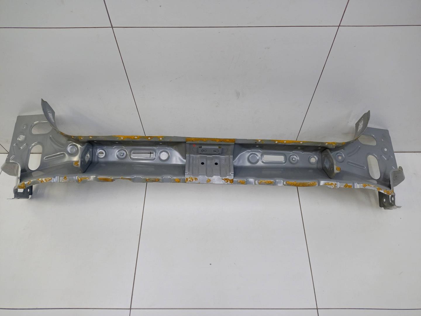 Панель задняя