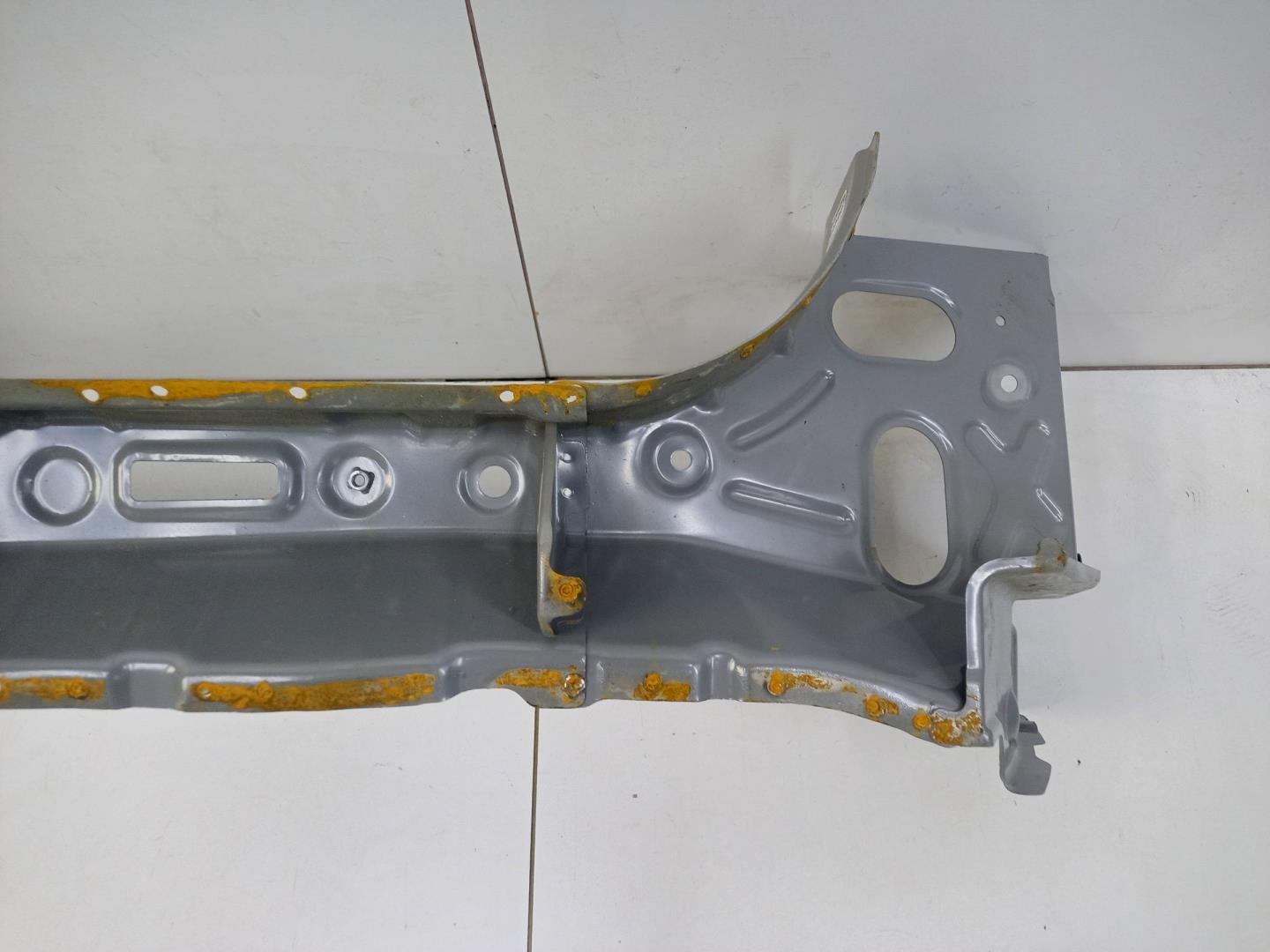 Панель задняя