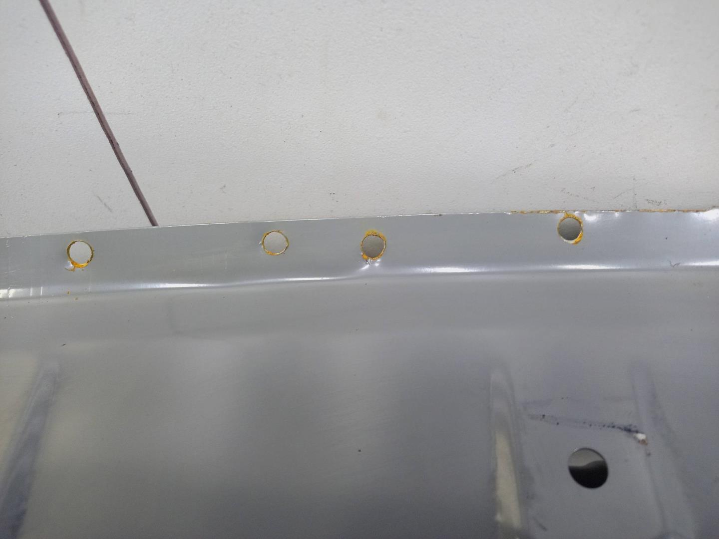 Панель задняя