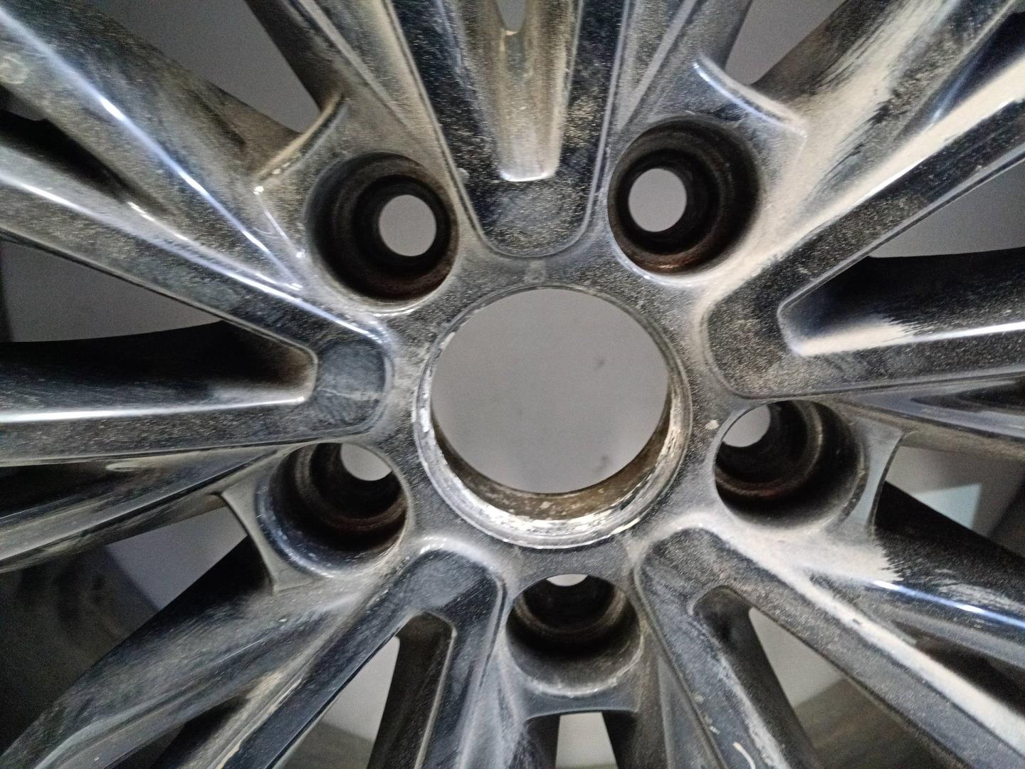 Диск колесный литой легкий сплав