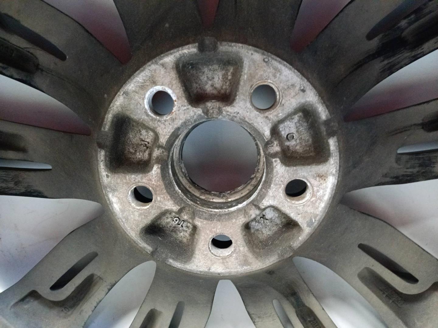 Диск колесный литой легкий сплав