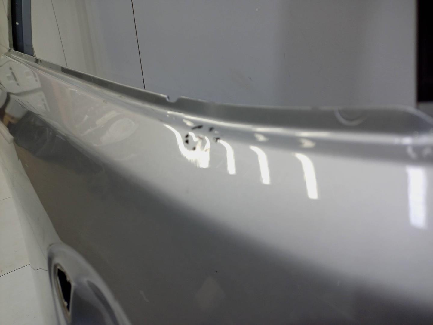 Дверь задняя левая