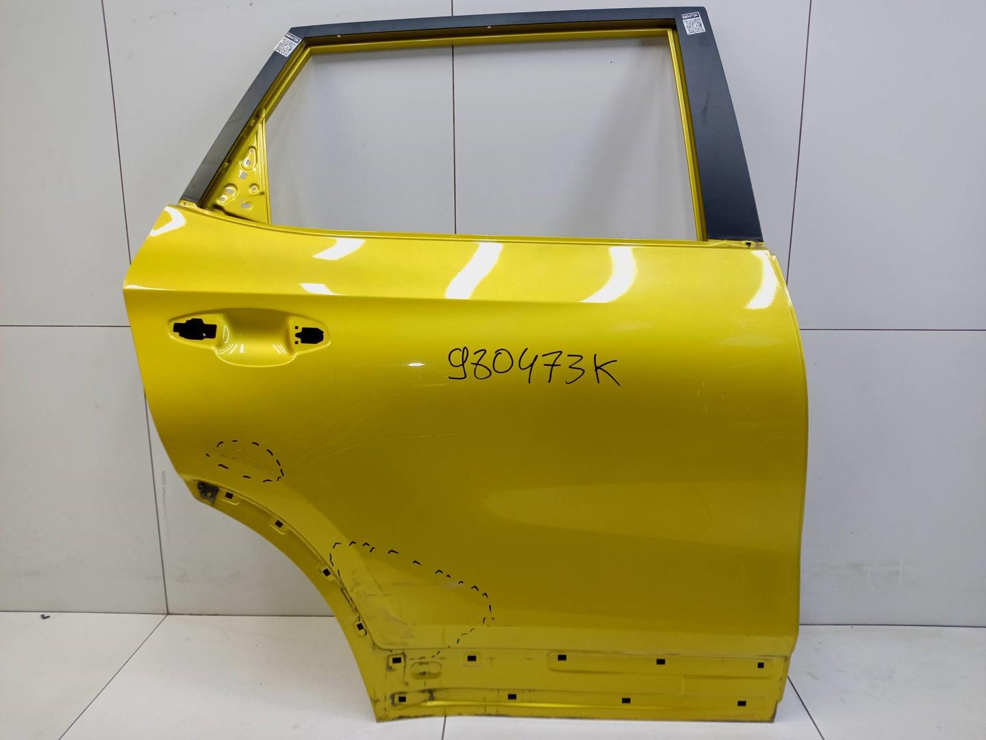 Дверь задняя правая