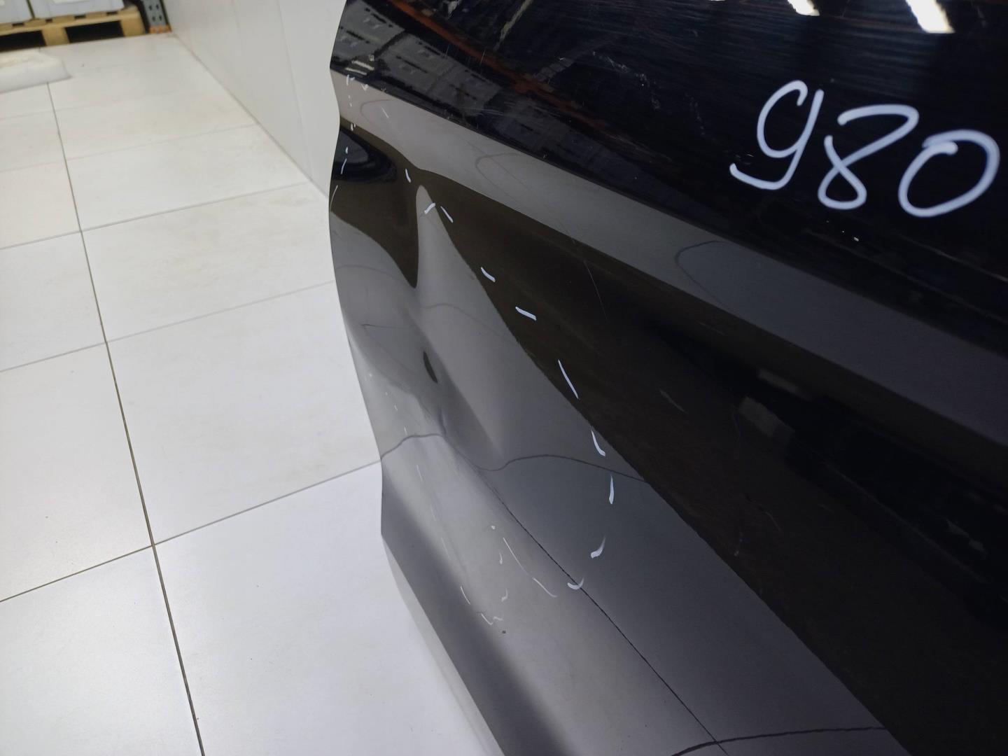 Дверь задняя левая